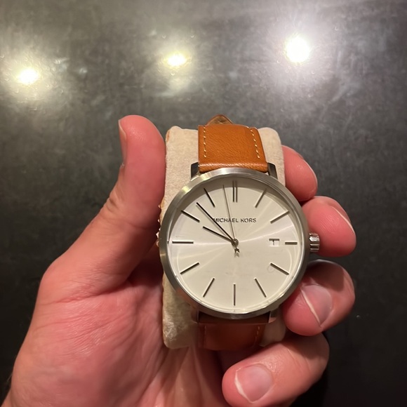 Tan Michael Kors Blake Watch - Picture 2 of 3